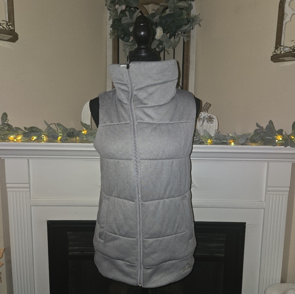 The North Face Darella - Picture 1 of 4